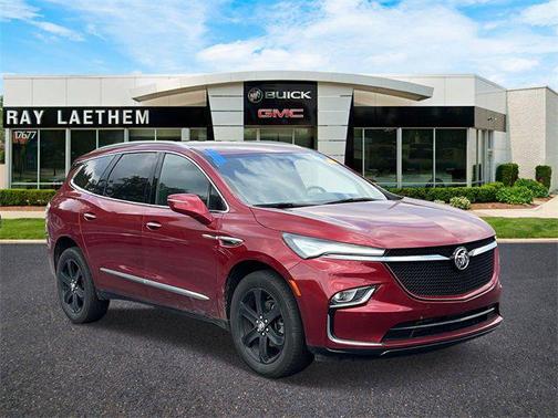 2024 Buick Enclave Essence FWD
