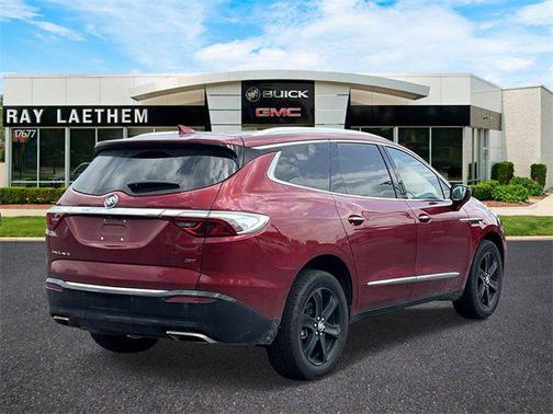2024 Buick Enclave Essence FWD