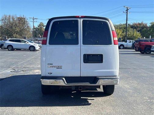 2011 Chevrolet Express 3500 LT