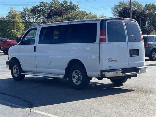 2011 Chevrolet Express 3500 LT