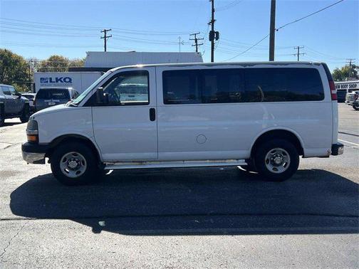 2011 Chevrolet Express 3500 LT