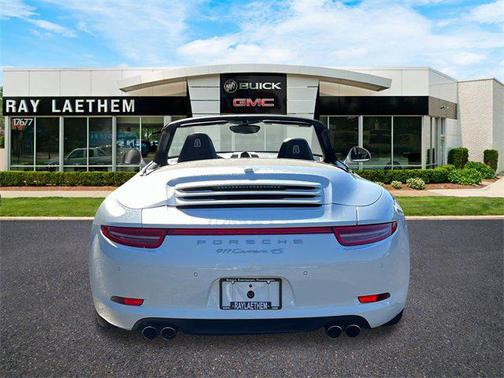2014 Porsche 911 Carrera 4S Cabriolet