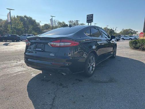 2020 Ford Fusion SEL