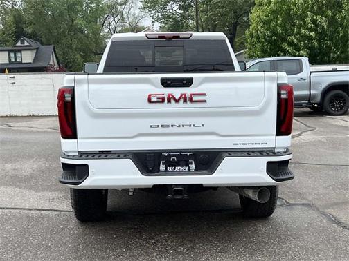 2025 GMC Sierra 2500 Denali