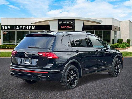 2022 Volkswagen Tiguan 2.0T SE R-Line Black 4MOTION