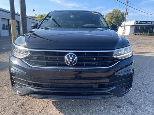 2022 Volkswagen Tiguan 2.0T SE R-Line Black 4MOTION
