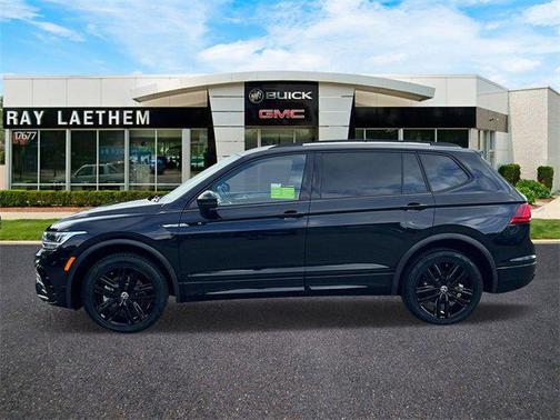2022 Volkswagen Tiguan 2.0T SE R-Line Black 4MOTION