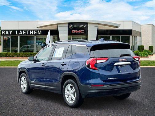 2023 GMC Terrain SLE