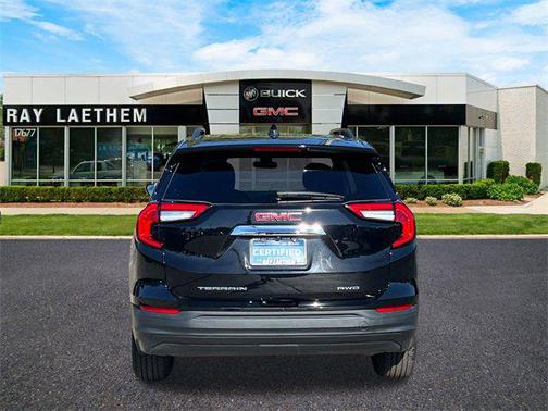 2022 GMC Terrain SLE