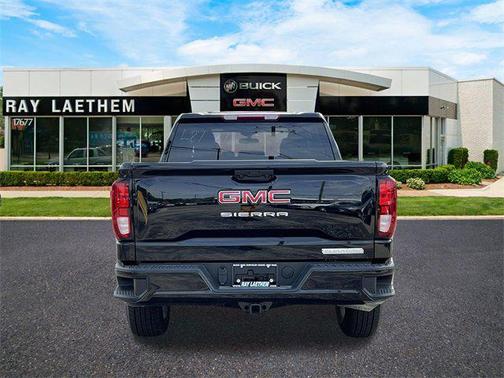 2025 GMC Sierra 1500 Elevation