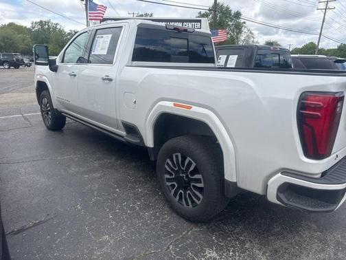 2024 GMC Sierra 2500 Denali Ultimate