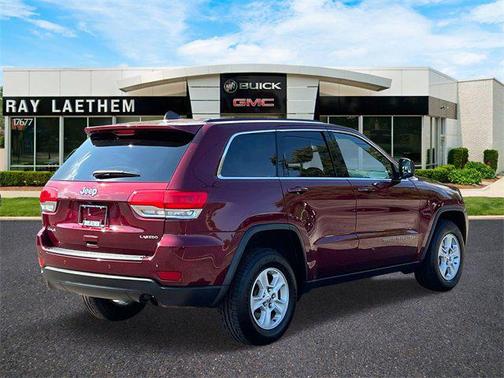 2017 Jeep Grand Cherokee Laredo
