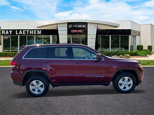 2017 Jeep Grand Cherokee Laredo