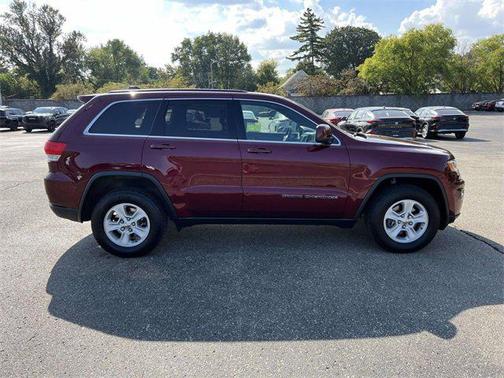 2017 Jeep Grand Cherokee Laredo
