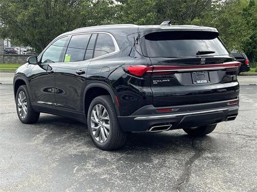 2025 Buick Enclave Preferred FWD