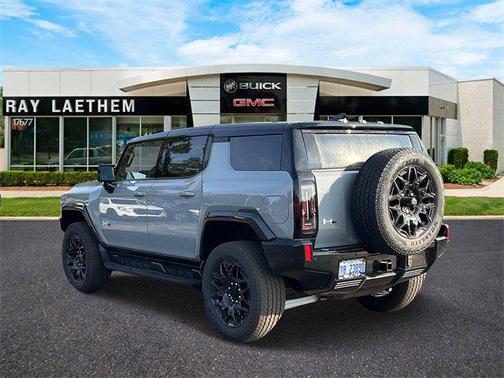 2026 GMC HUMMER EV SUV 2X