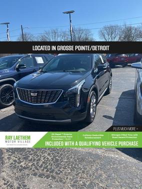2022 Cadillac XT4 Premium Luxury