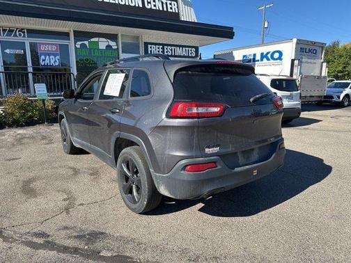 2016 Jeep Cherokee Altitude