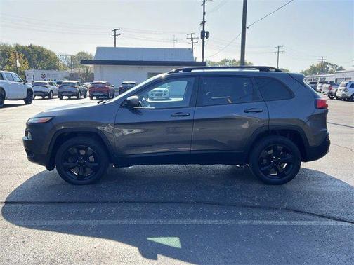2016 Jeep Cherokee Altitude
