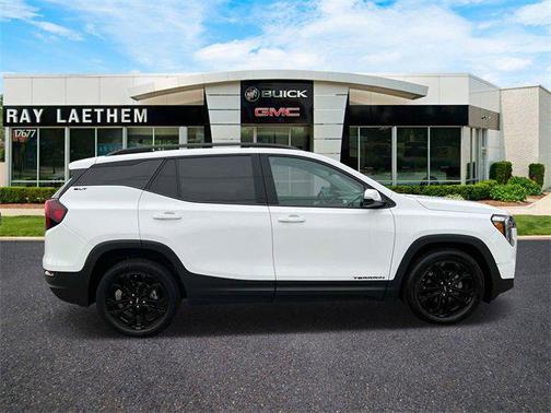 2022 GMC Terrain SLT