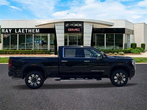 2025 GMC Sierra 2500 Denali