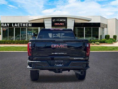2025 GMC Sierra 2500 Denali