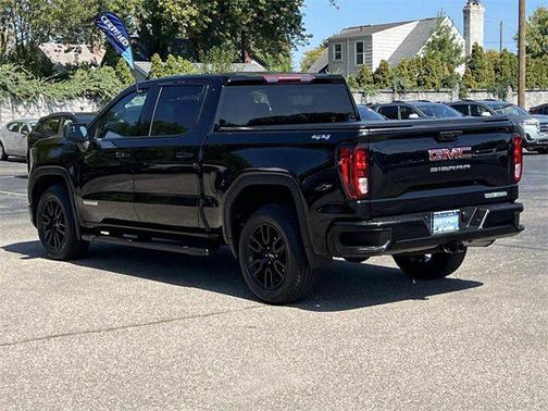 2022 GMC Sierra 1500 Elevation
