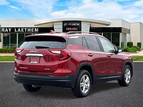 2022 GMC Terrain SLE