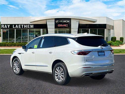 2023 Buick Enclave Essence AWD