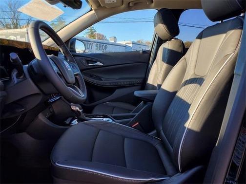 2025 Buick Encore GX Avenir