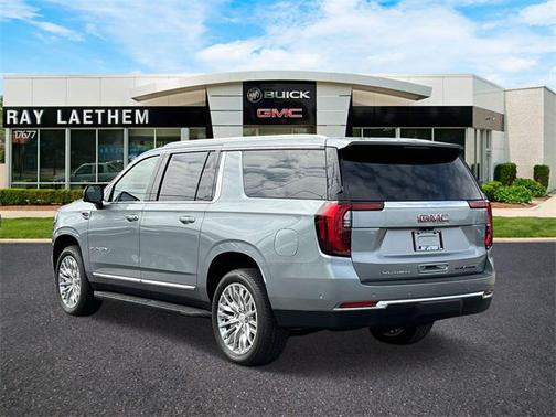 2025 GMC Yukon XL 4WD Elevation