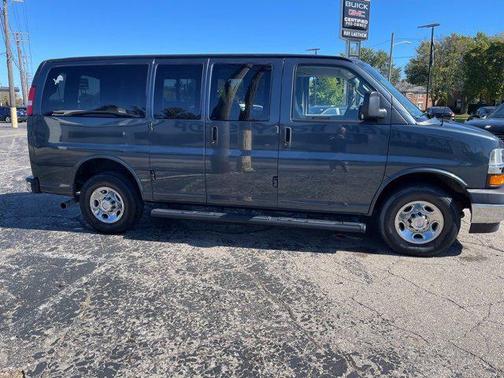 2019 Chevrolet Express 2500 LT