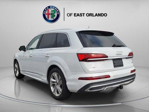 2023 Audi Q7 55 Prestige