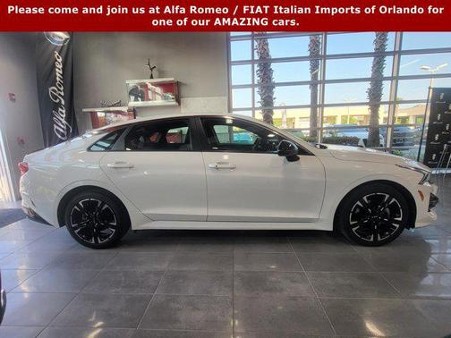 2023 Kia K5 GT-Line