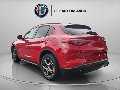 Alfa Rosso 2023 Alfa Romeo Stelvio Sprint RWD