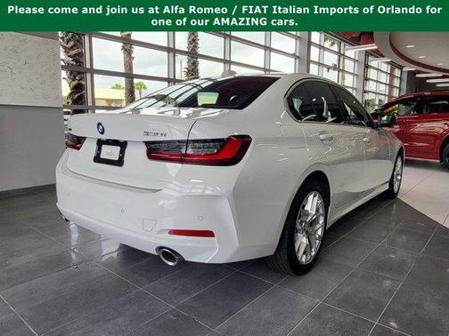 2025 BMW 330 i xDrive