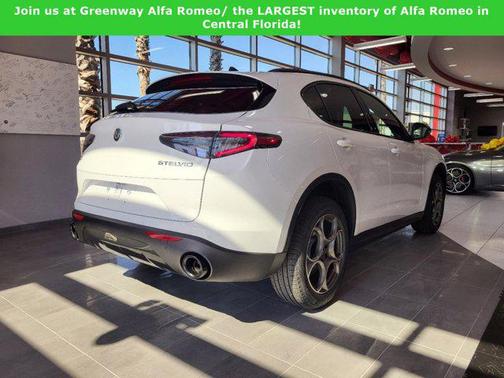 2025 Alfa Romeo Stelvio Sprint
