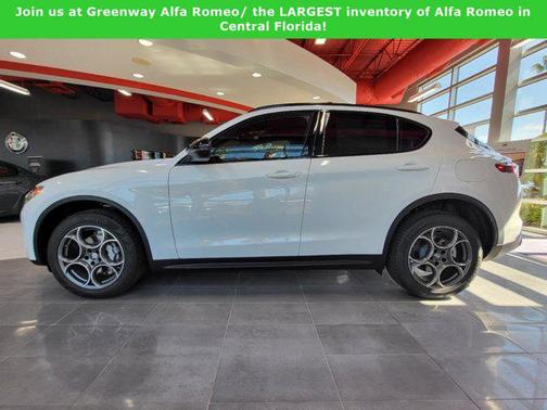 2025 Alfa Romeo Stelvio Sprint