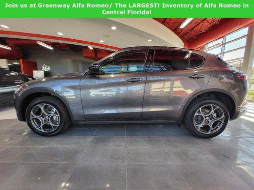 2025 Alfa Romeo Stelvio Sprint AWD
