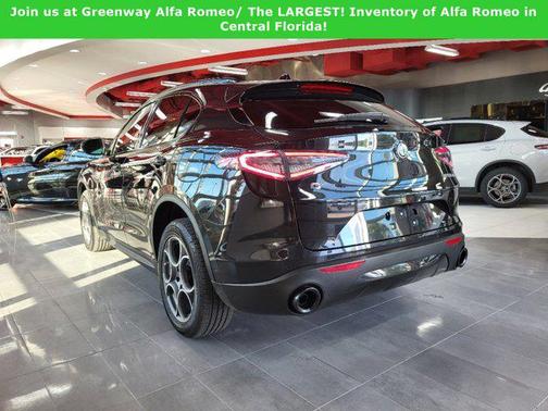 2025 Alfa Romeo Stelvio Sprint