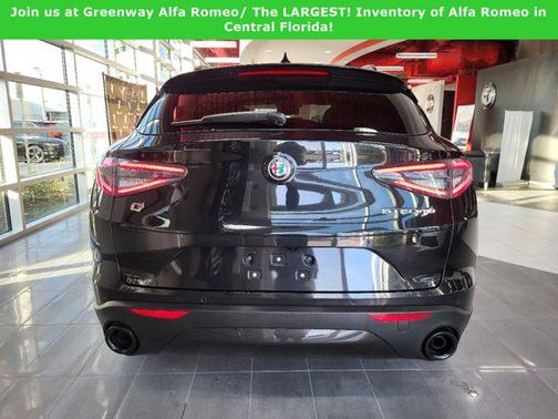 2025 Alfa Romeo Stelvio Sprint
