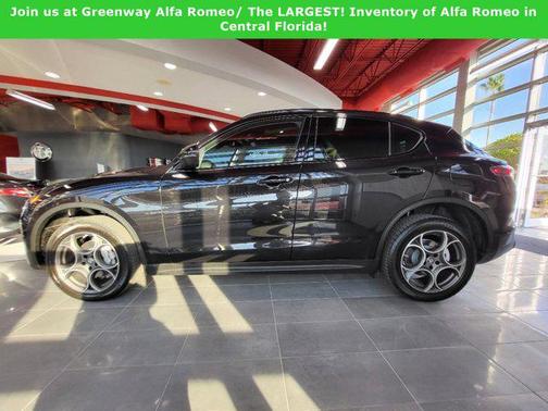 2025 Alfa Romeo Stelvio Sprint