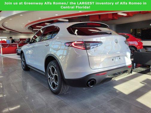 2025 Alfa Romeo Stelvio Sprint