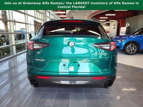 2025 Alfa Romeo Stelvio Sprint
