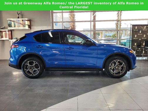 2025 Alfa Romeo Stelvio Sprint AWD