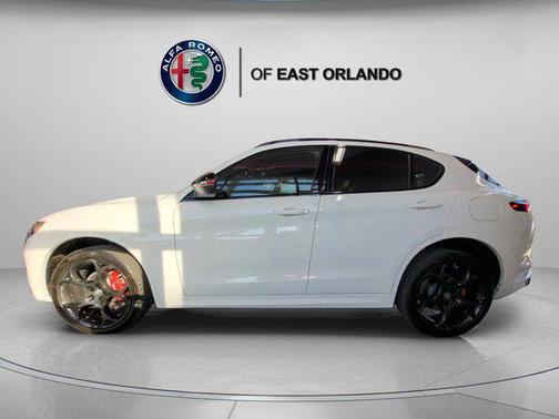 2025 Alfa Romeo Stelvio Ti