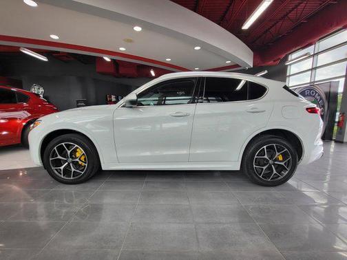 2021 Alfa Romeo Stelvio Ti