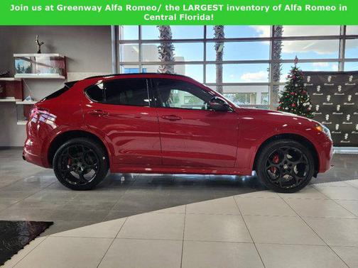 2025 Alfa Romeo Stelvio Ti