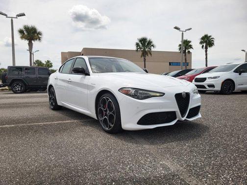 2022 Alfa Romeo Giulia Veloce