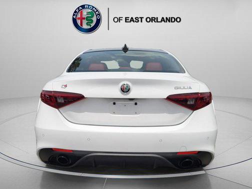 2022 Alfa Romeo Giulia Veloce